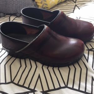 Dansko clogs!!!